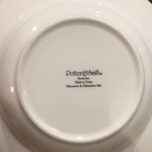 Set of 4 gorgeous yellow grape bowls 🍇 - Picture 4 of 4